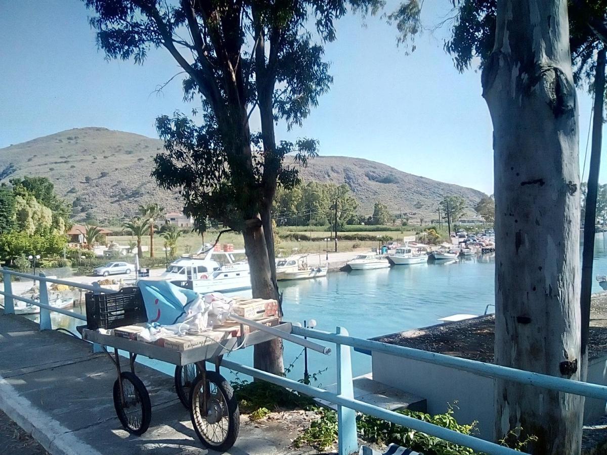 Manolo S Olive Farm, Apartment With Seaview Hriszí Aktí Haniá Kültér fotó